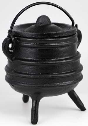 Ribbed cast iron cauldron 3" Ribbed cast iron cauldron 3"