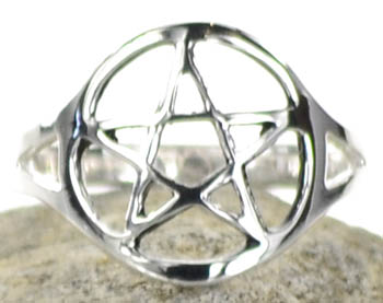 Pentagram Ring size 7 Pentagram Ring size 7